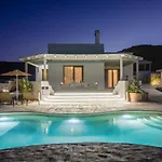 Naxos Secret Paradise Villa *